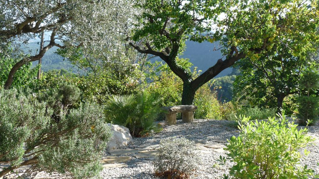 Logis Hotel Restaurant Le Plantevin Propiac Exterior foto